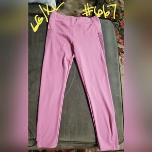 WOMEN'S CLOTHING SIZE LG / XL # 667